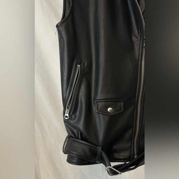 MOTO VEST - Picture 8 of 14